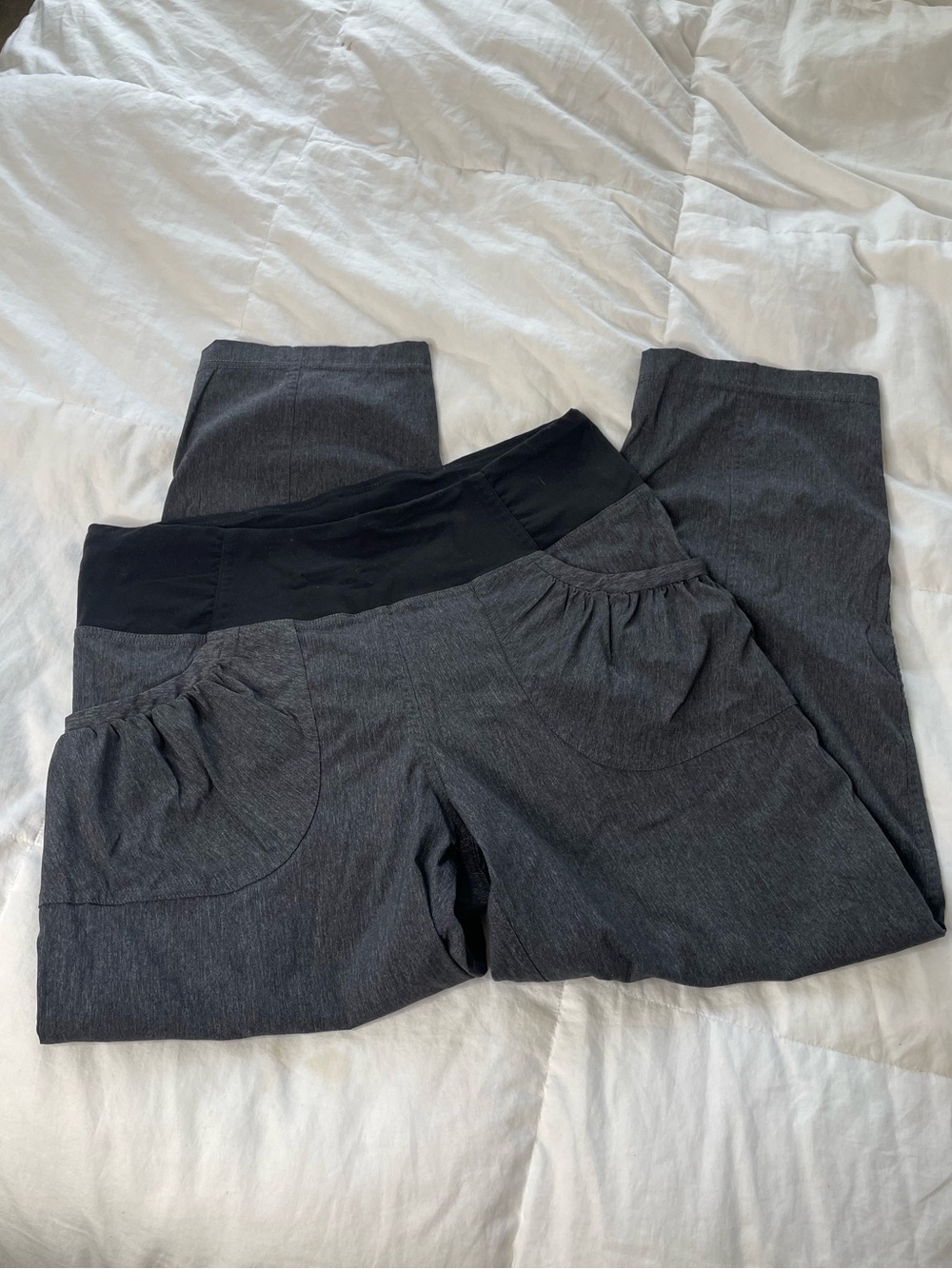 prAna Gray Stretch Yoga Pants Women Medium Pull On Straight Leg Pocket Pants